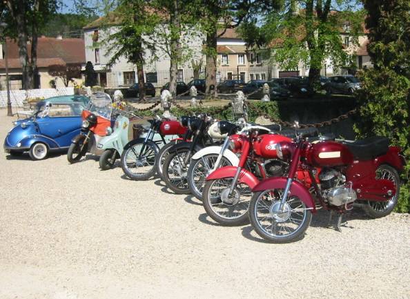 motos et messerchmitt 3.jpg